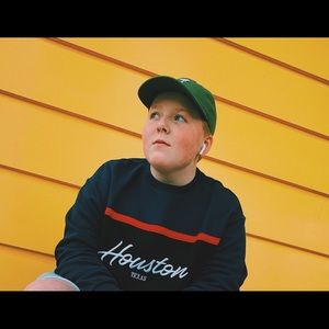 Meet your Posher, Francis